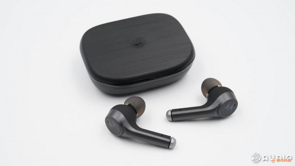 微源 LP4060 充電 IC 及多顆 PMOS 管獲摩托羅