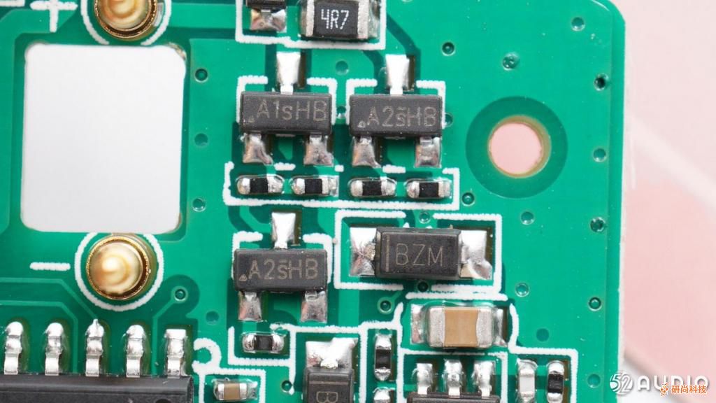 微源 LP4060 充電 IC 及多顆 PMOS 管獲摩托羅拉采用，產(chǎn)品進(jìn)軍國際市場(圖4)