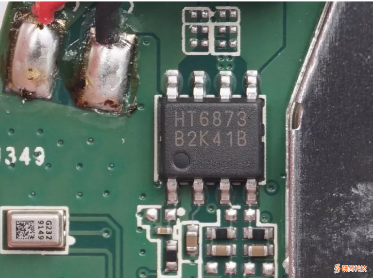 華為AI智能音響采用順芯7243高性能立體聲ADC搭配HT6873單聲道D類音頻功放IC(圖5)